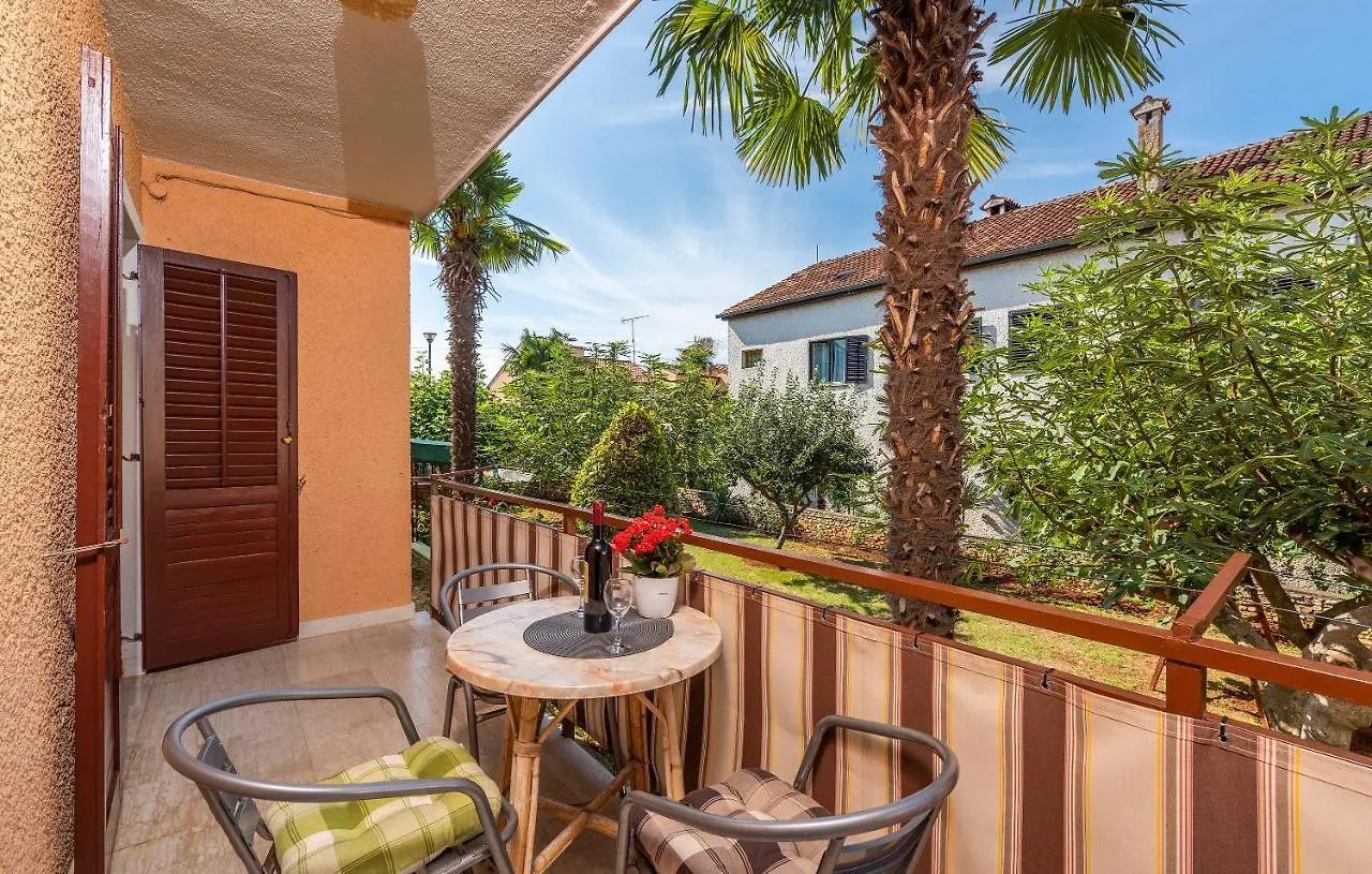 Apartments Feniks Porec